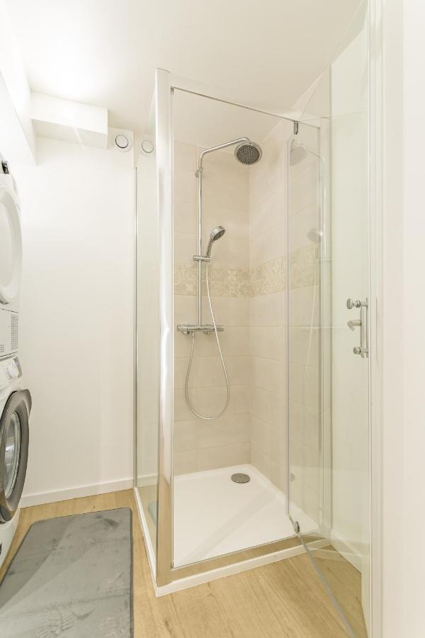 Duplex Providence - Ideal Groupe - Confort - Parking Prive 特鲁瓦 外观 照片